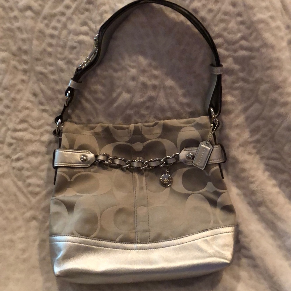 Gorgeous Coach gray an silver leather pink lining 12x10x3 9” drop strap